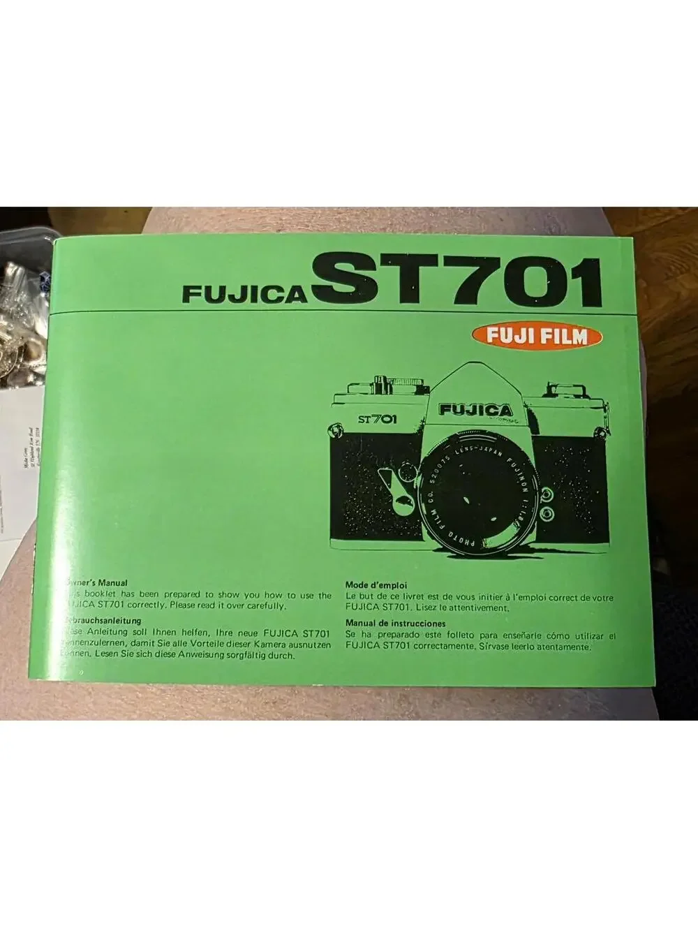 Fujica ST701 Camera User's Manual